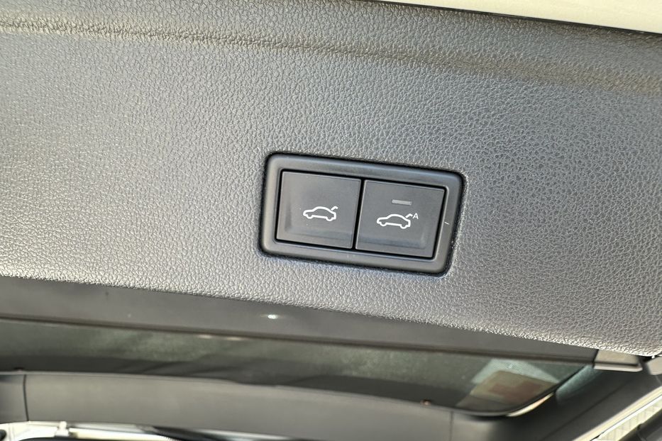 Продам Volkswagen Touareg TDI 4Motion 2020 года в Киеве