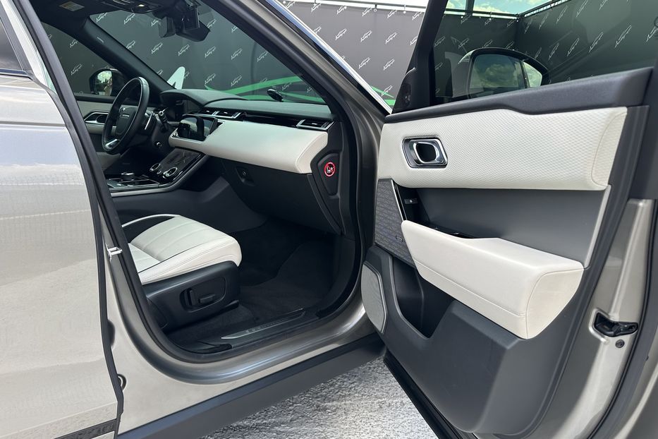 Продам Land Rover Velar R-Dynamic D240 2018 года в Киеве