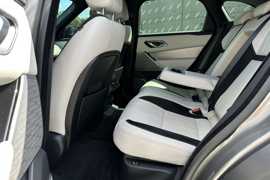 Продам Land Rover Velar R-Dynamic D240 2018 года в Киеве