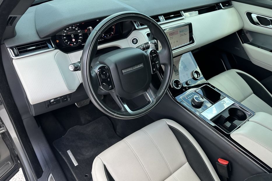 Продам Land Rover Velar R-Dynamic D240 2018 года в Киеве