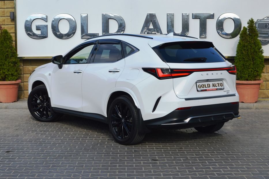 Продам Lexus NX 300 NX350 2022 года в Одессе