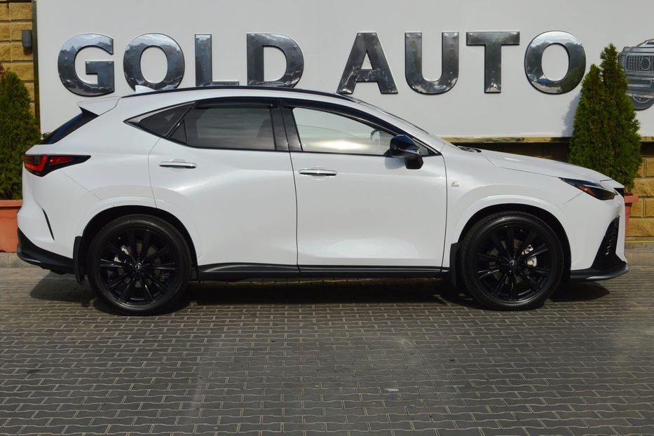 Продам Lexus NX 300 NX350 2022 года в Одессе