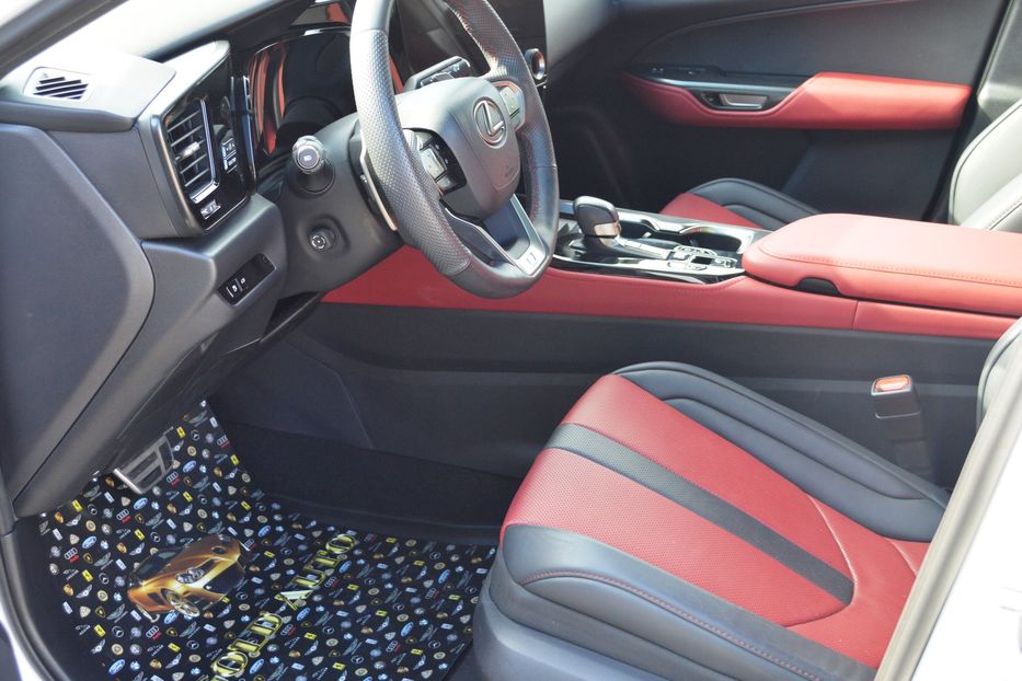 Продам Lexus NX 300 NX350 2022 года в Одессе