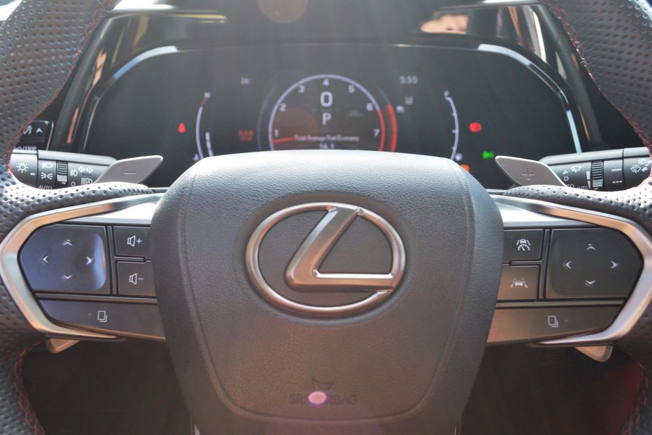 Продам Lexus NX 300 NX350 2022 года в Одессе