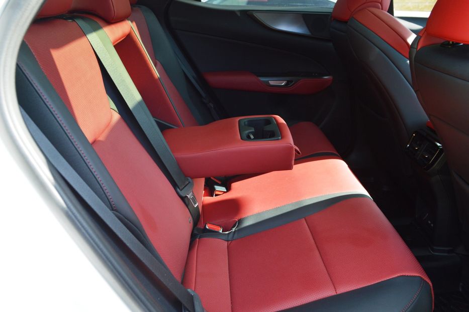 Продам Lexus NX 300 NX350 2022 года в Одессе