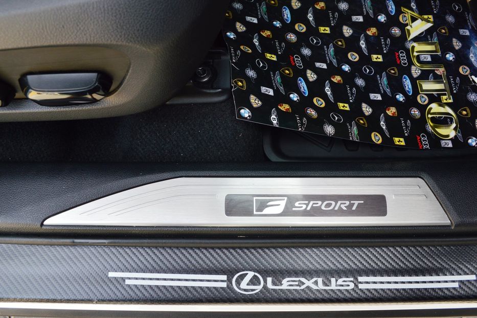 Продам Lexus NX 300 NX350 2022 года в Одессе