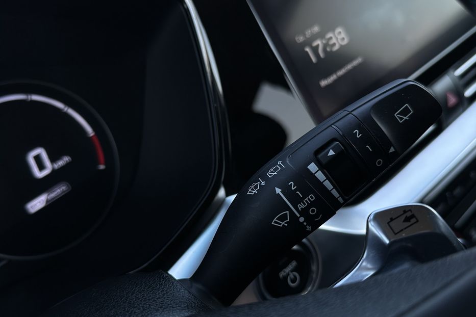 Продам Kia Niro 64 кВт Макс. комплектектація 2021 года в Львове