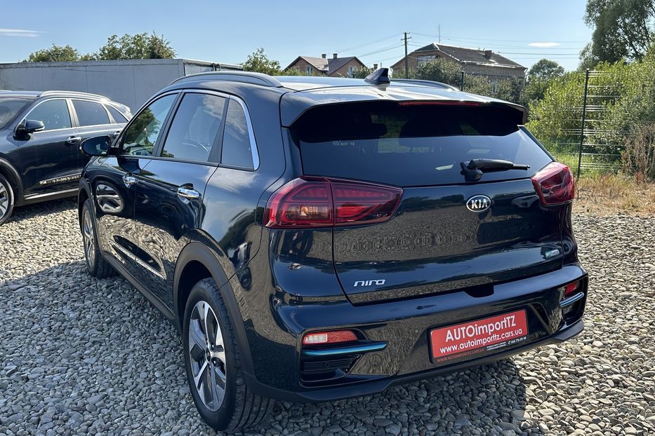 Продам Kia Niro 64 кВт Макс. комплектектація 2021 года в Львове