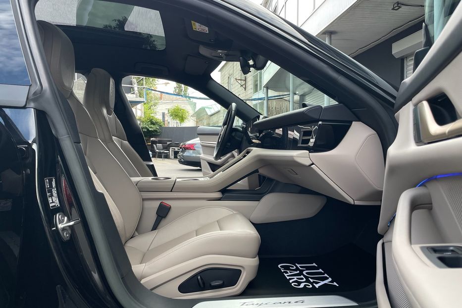 Продам Porsche Taycan 4 Cross Turismo 2023 года в Киеве