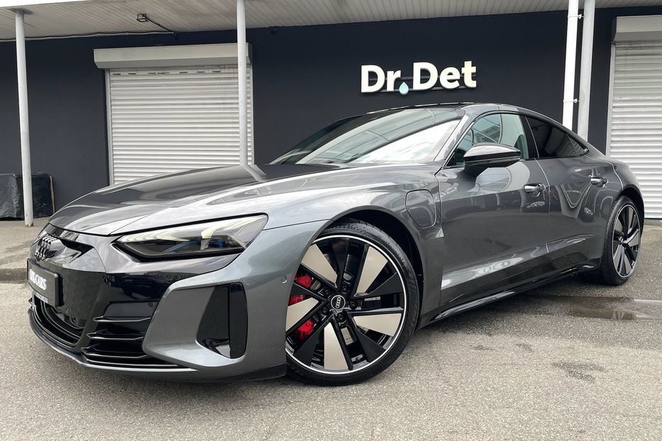 Продам Audi E-Tron RS GT 2022 года в Киеве
