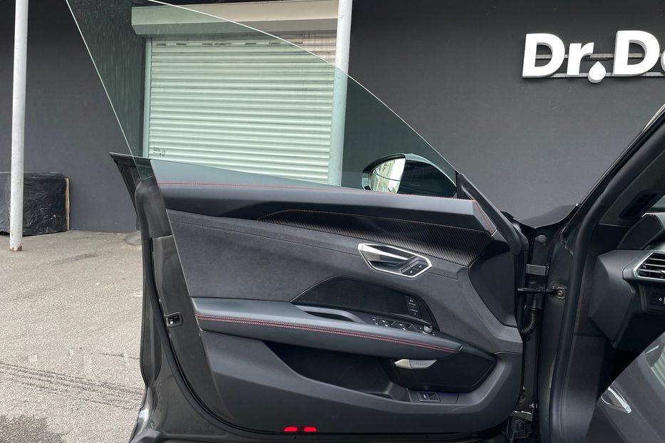 Продам Audi E-Tron RS GT 2022 года в Киеве