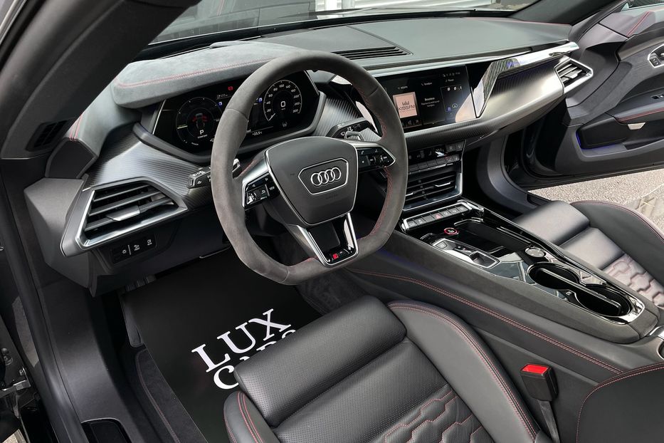 Продам Audi E-Tron RS GT 2022 года в Киеве