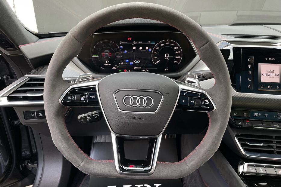 Продам Audi E-Tron RS GT 2022 года в Киеве