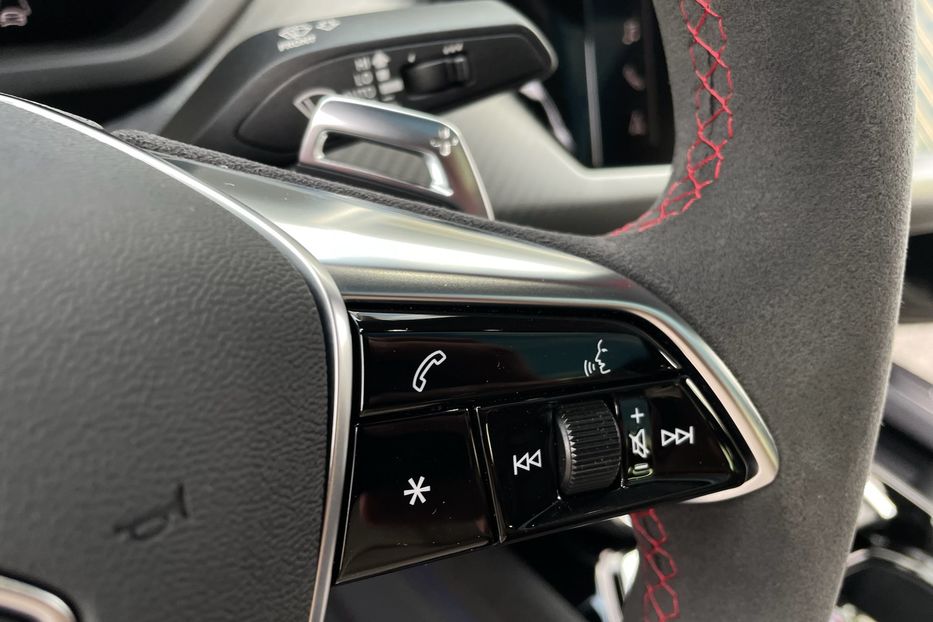 Продам Audi E-Tron RS GT 2022 года в Киеве