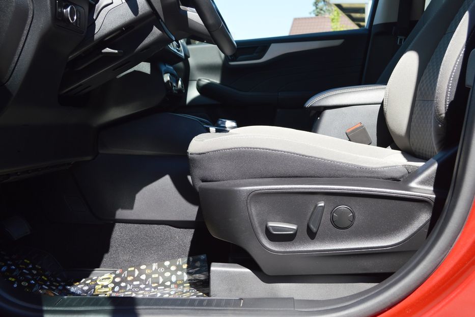 Продам Ford Escape SE 2022 года в Одессе