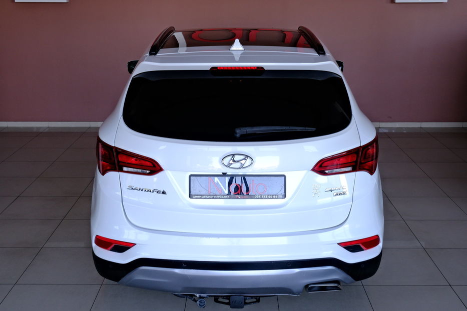 Продам Hyundai Santa FE Sport 2016 года в Одессе