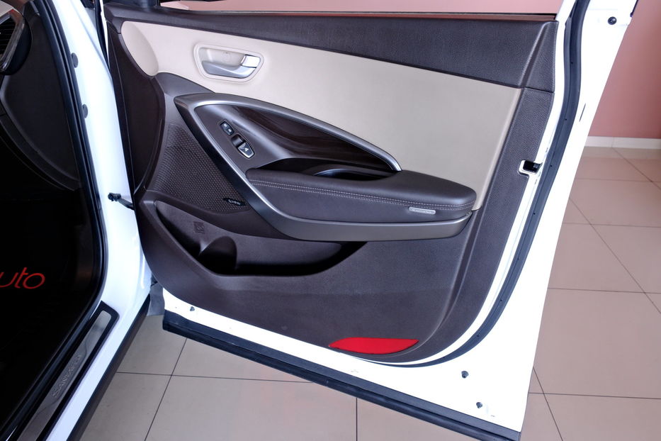 Продам Hyundai Santa FE Sport 2016 года в Одессе