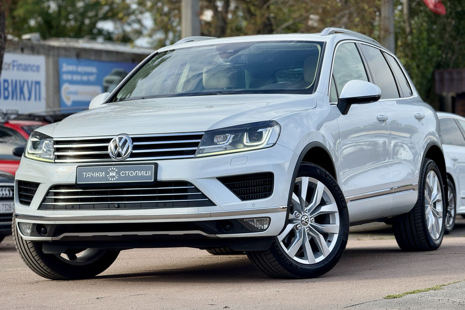 Продам Volkswagen Touareg 2016 года в Киеве