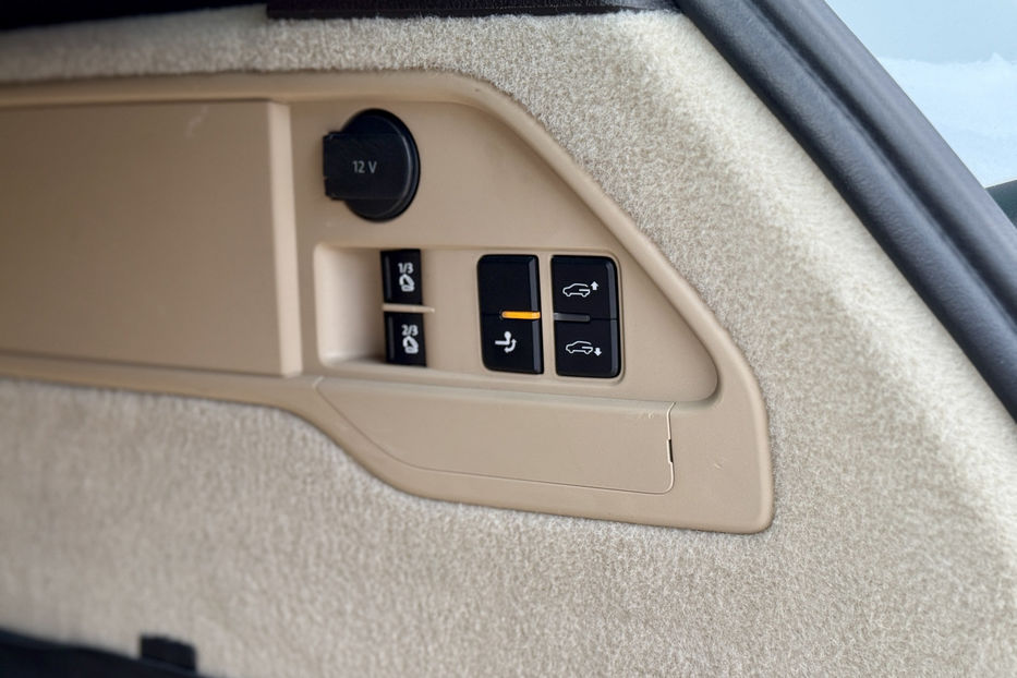 Продам Volkswagen Touareg 2016 года в Киеве