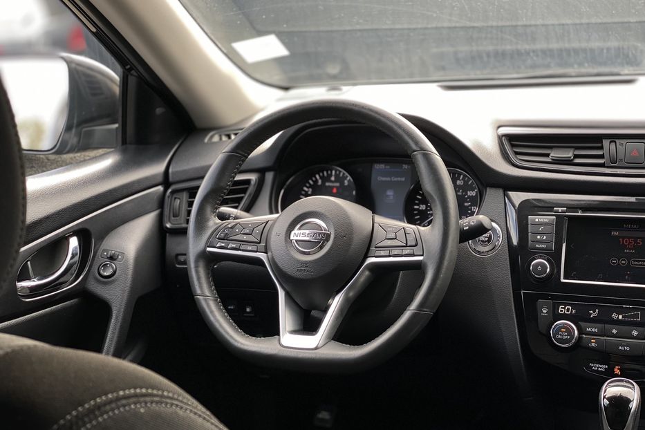 Продам Nissan Rogue 2017 года в Луцке