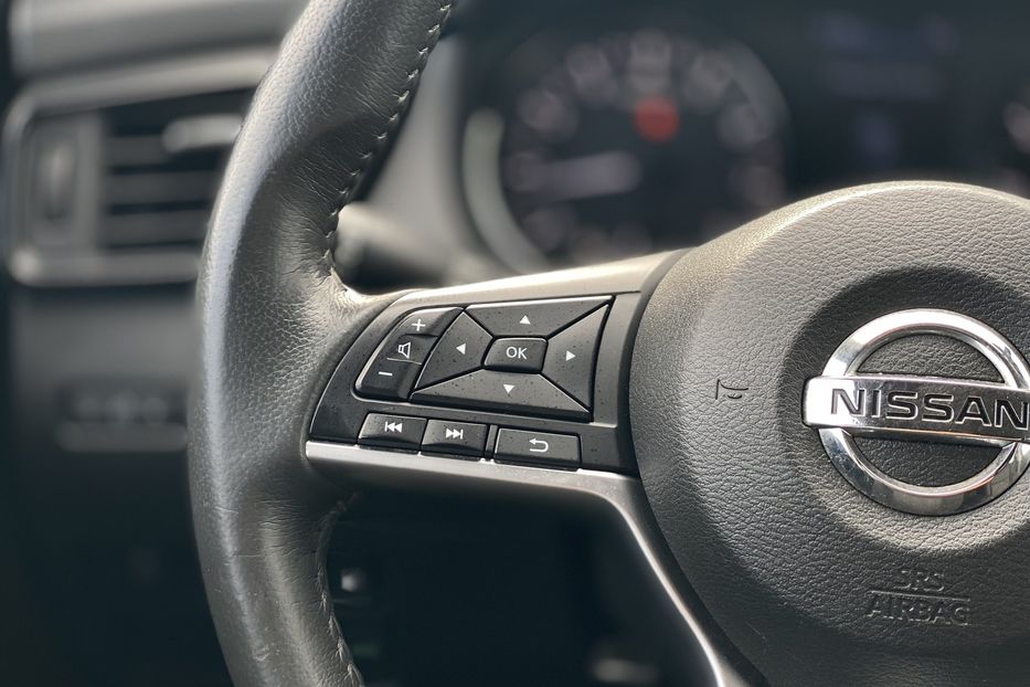 Продам Nissan Rogue 2017 года в Луцке
