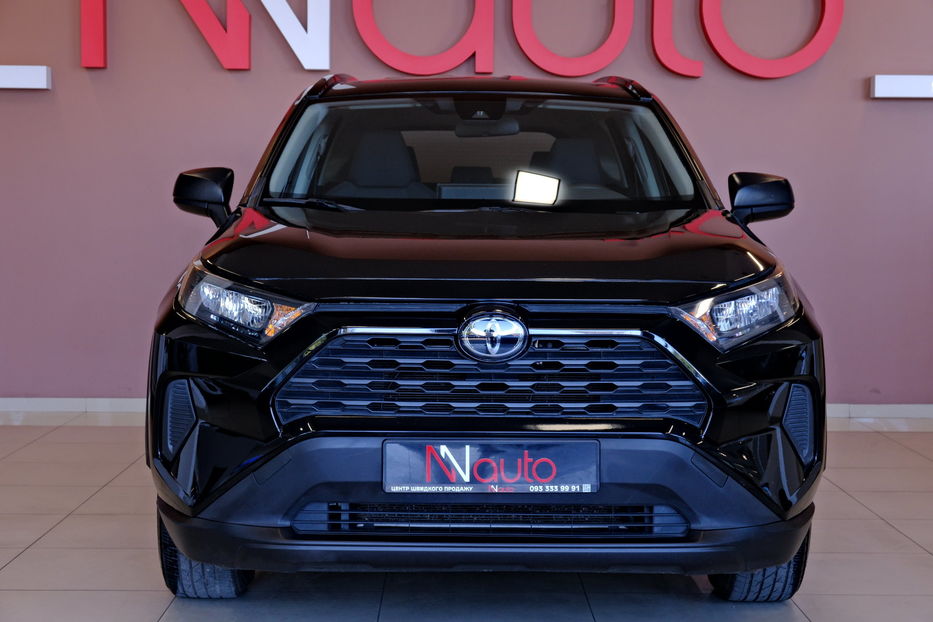 Продам Toyota Rav 4 2019 года в Одессе