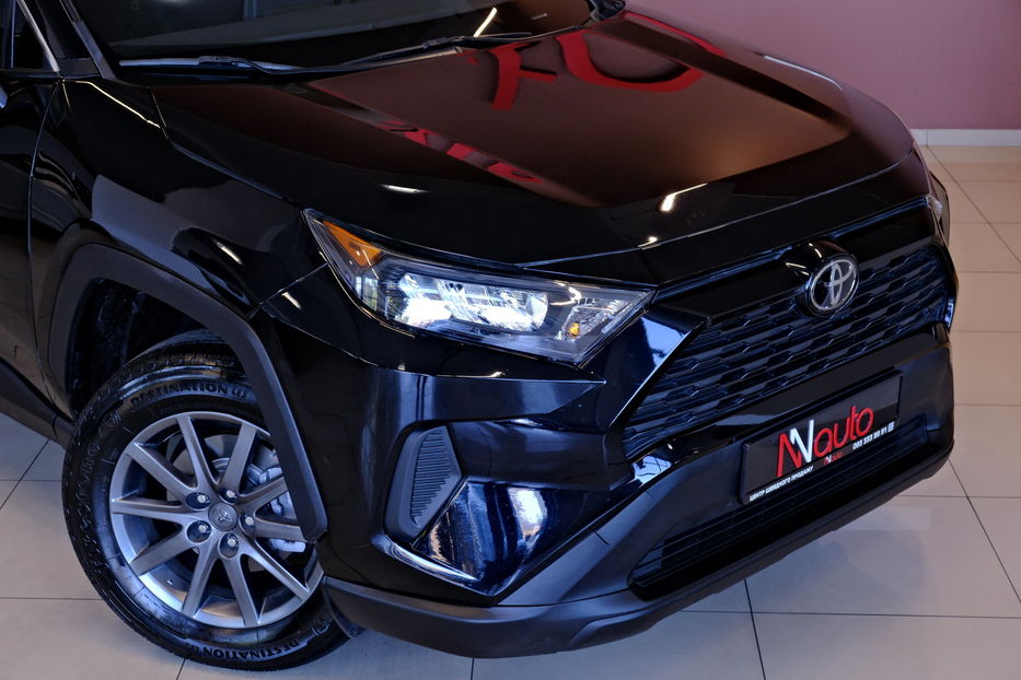 Продам Toyota Rav 4 2019 года в Одессе