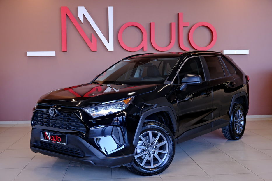 Продам Toyota Rav 4 2019 года в Одессе