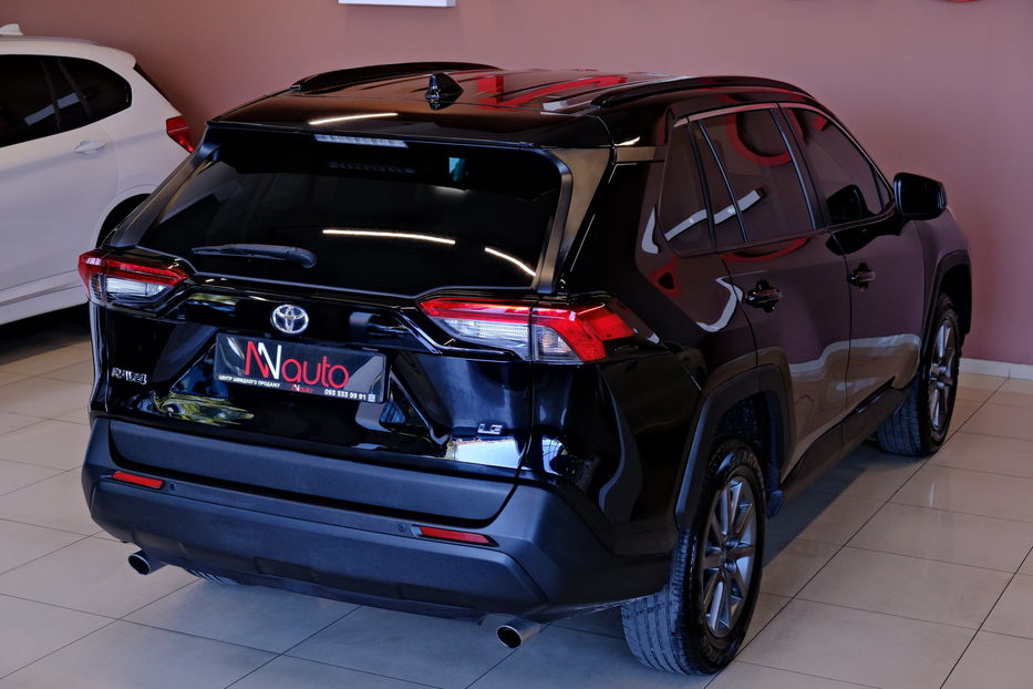 Продам Toyota Rav 4 2019 года в Одессе