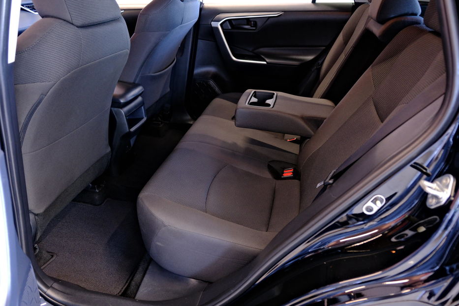 Продам Toyota Rav 4 2019 года в Одессе