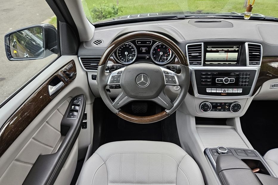 Продам Mercedes-Benz GL-Class 4Matic 2014 года в Киеве
