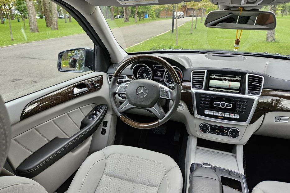 Продам Mercedes-Benz GL-Class 4Matic 2014 года в Киеве