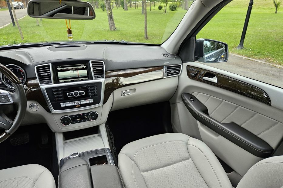 Продам Mercedes-Benz GL-Class 4Matic 2014 года в Киеве