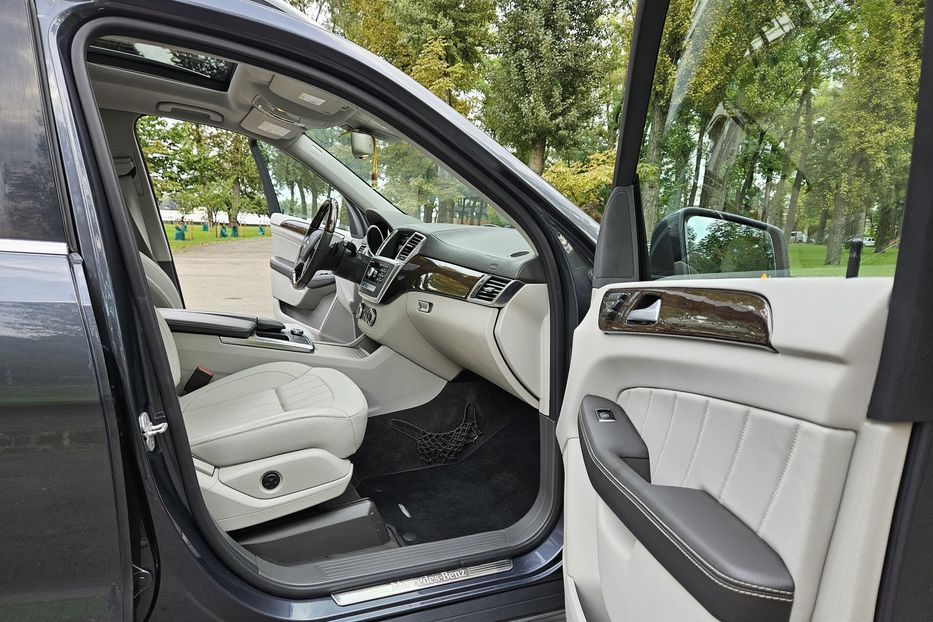 Продам Mercedes-Benz GL-Class 4Matic 2014 года в Киеве