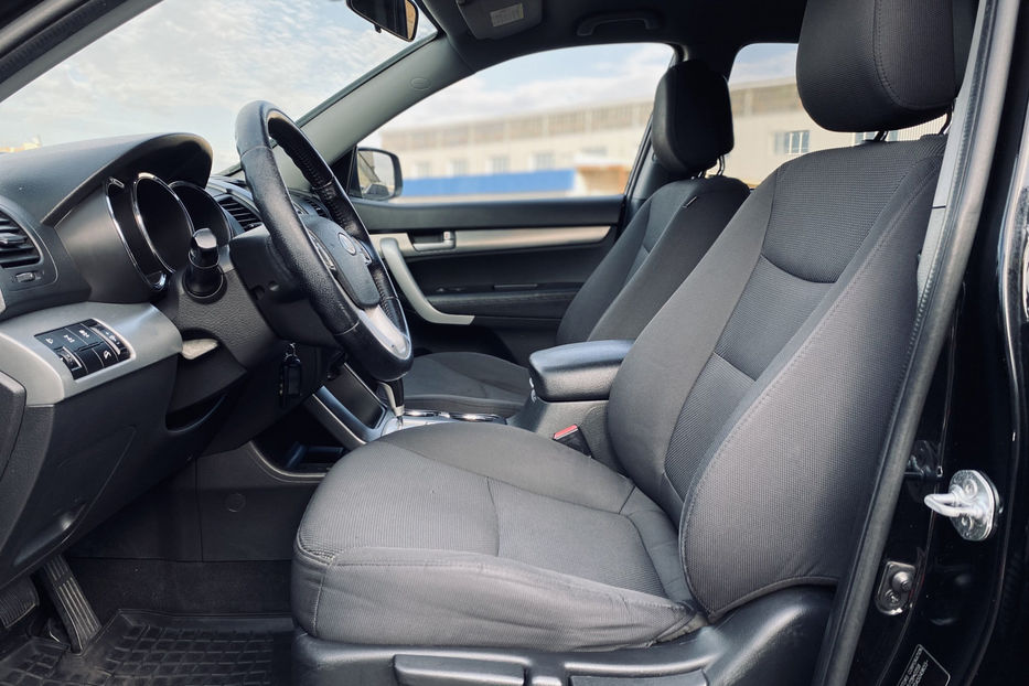 Продам Kia Sorento 2010 года в Киеве