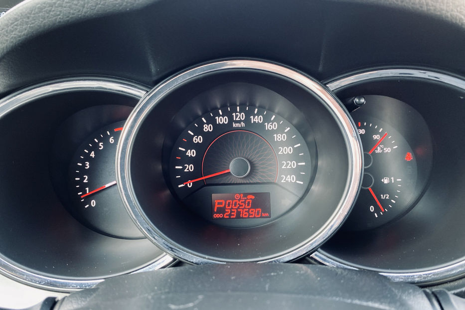Продам Kia Sorento 2010 года в Киеве
