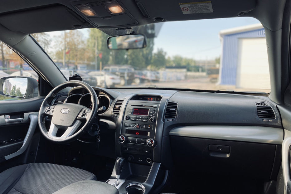 Продам Kia Sorento 2010 года в Киеве