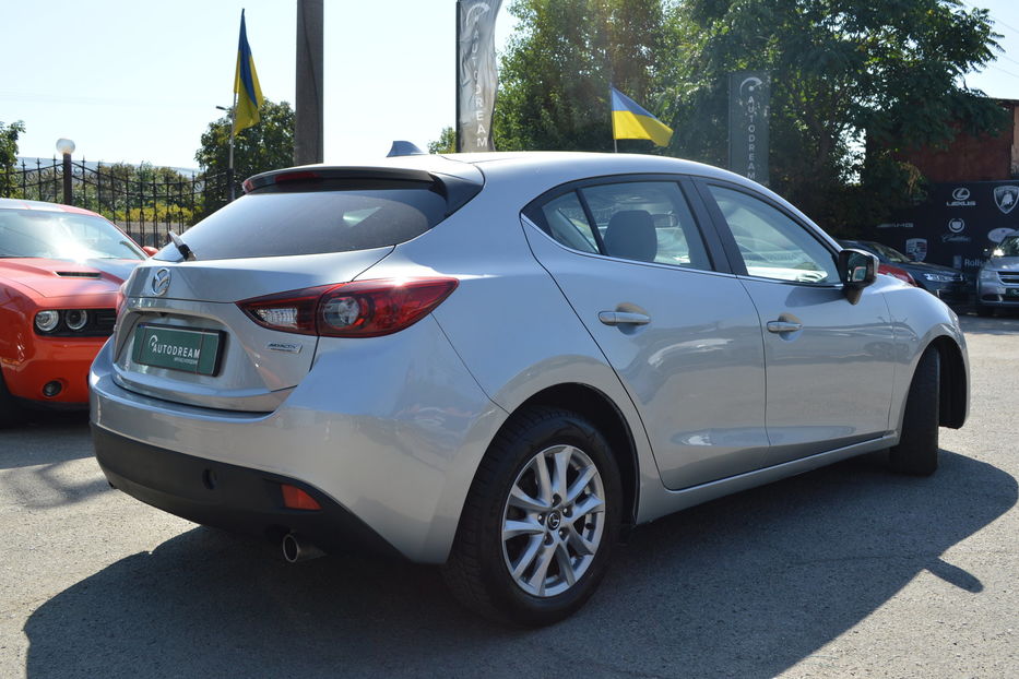 Продам Mazda 3 2016 года в Одессе