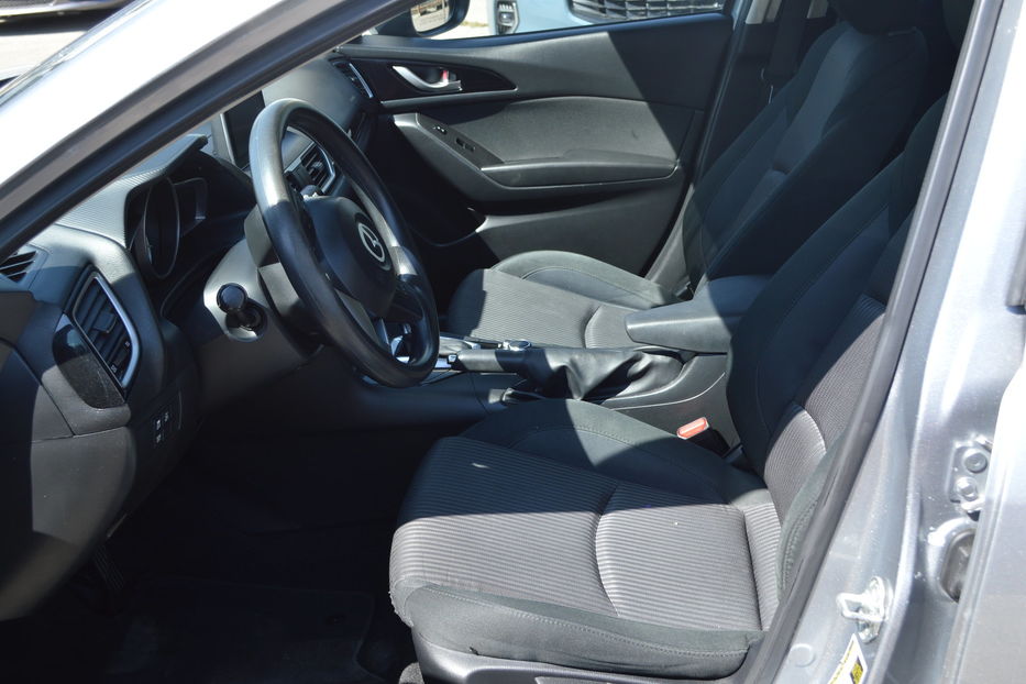 Продам Mazda 3 2016 года в Одессе