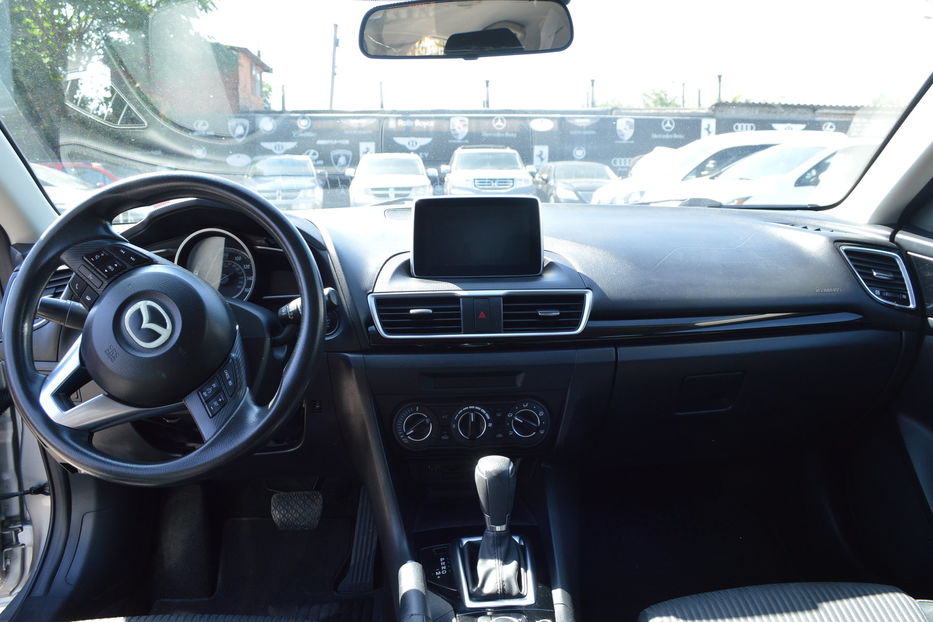 Продам Mazda 3 2016 года в Одессе