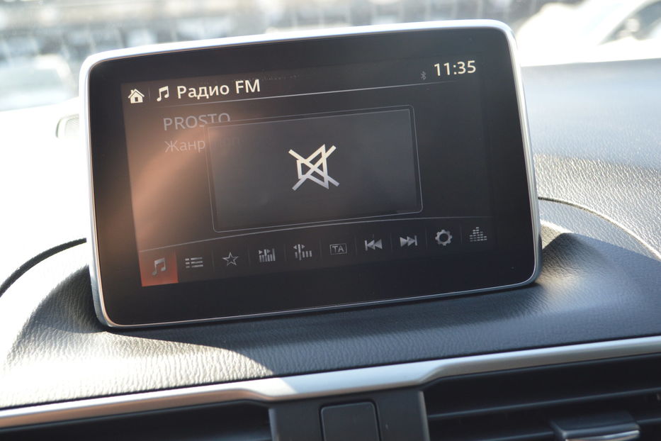 Продам Mazda 3 2016 года в Одессе