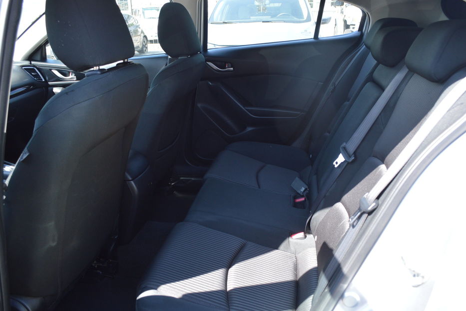 Продам Mazda 3 2016 года в Одессе