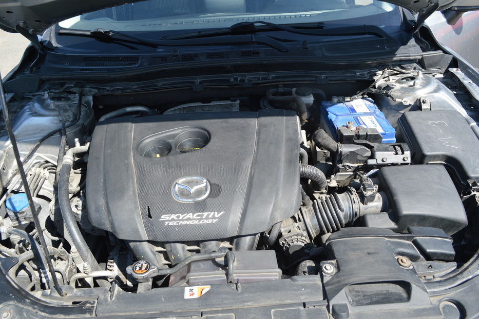 Продам Mazda 3 2016 года в Одессе
