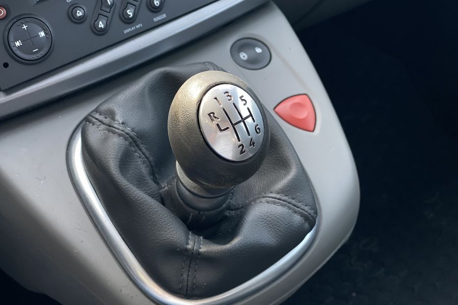 Продам Renault Scenic 2007 года в Луцке