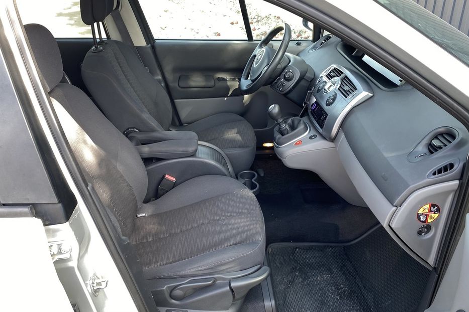 Продам Renault Scenic 2007 года в Луцке