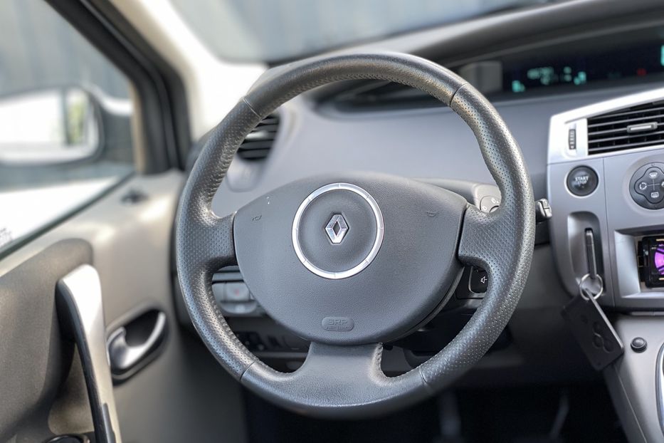 Продам Renault Scenic 2007 года в Луцке