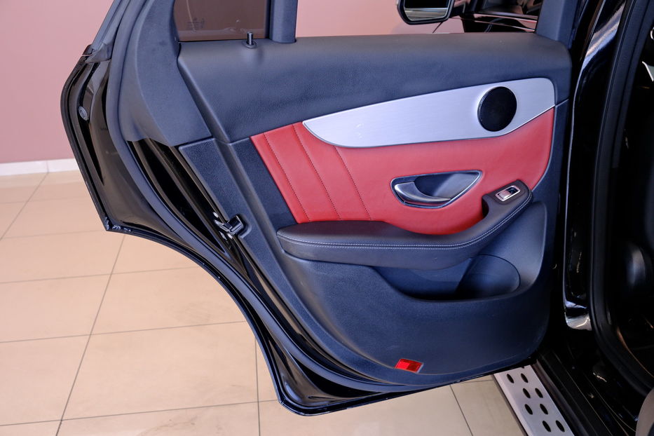 Продам Mercedes-Benz GLC-Class 300 2021 года в Одессе