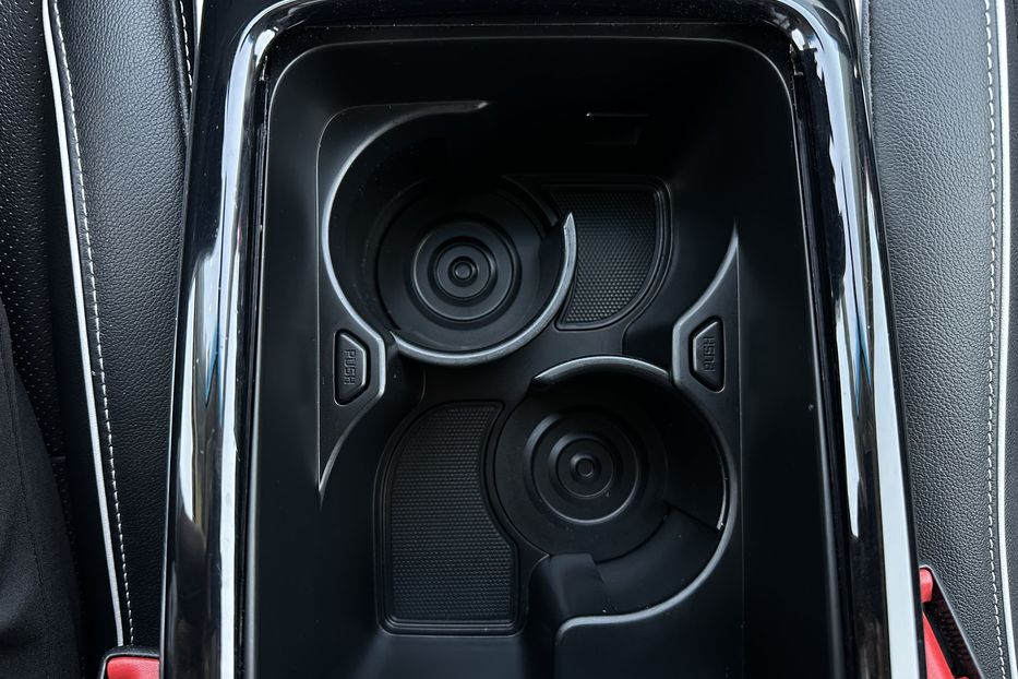 Продам Kia Niro Kia Niro 64 кВт Макс. комплект 2020 года в Львове