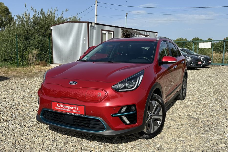 Продам Kia Niro Kia Niro 64 кВт Макс. комплект 2020 года в Львове