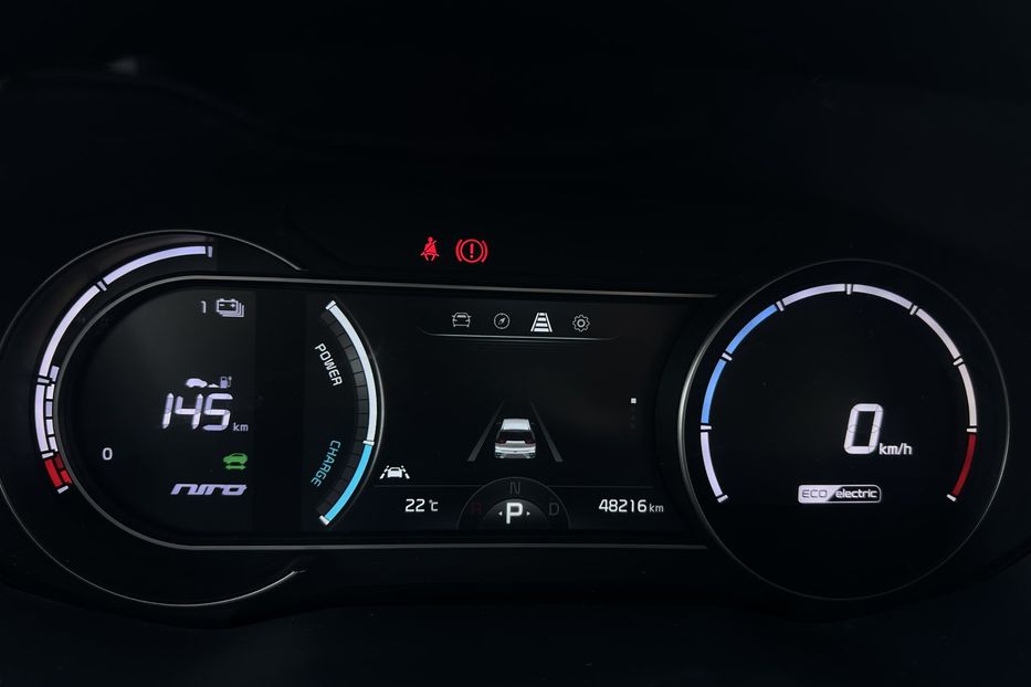 Продам Kia Niro Kia Niro 64 кВт Макс. комплект 2020 года в Львове